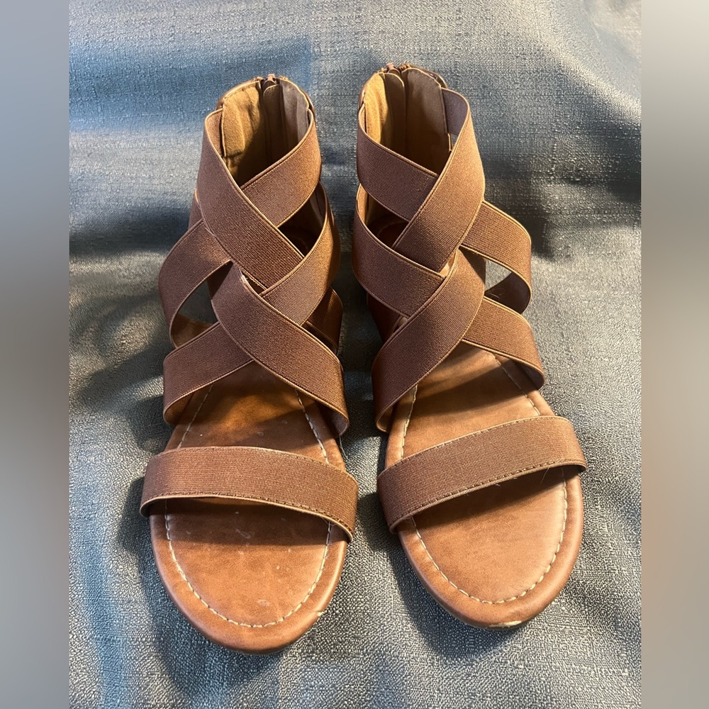 Dream Pairs Tan Elastic Ankle Strap Sandals size 8.5